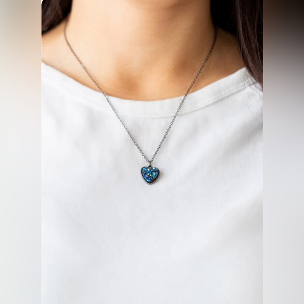Paparazzi Oil Spill Necklace